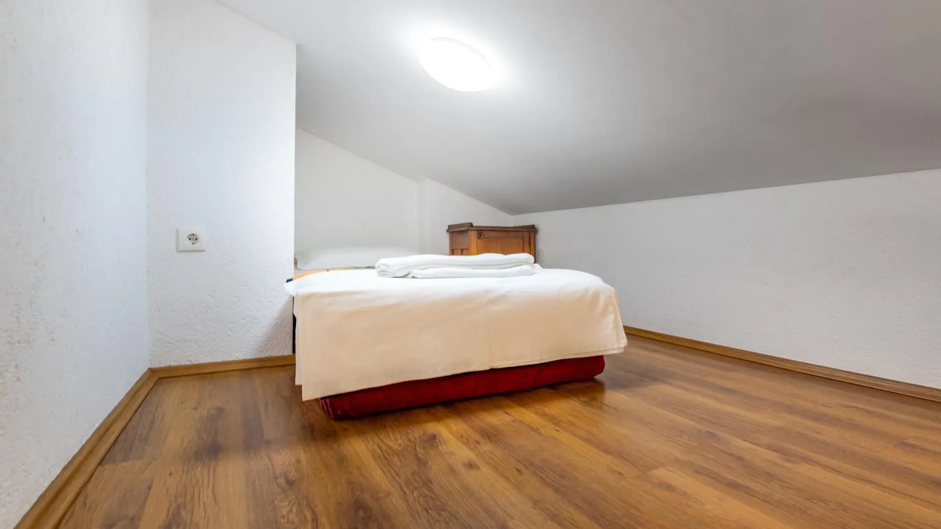 Apartments Mikulina 巴斯卡