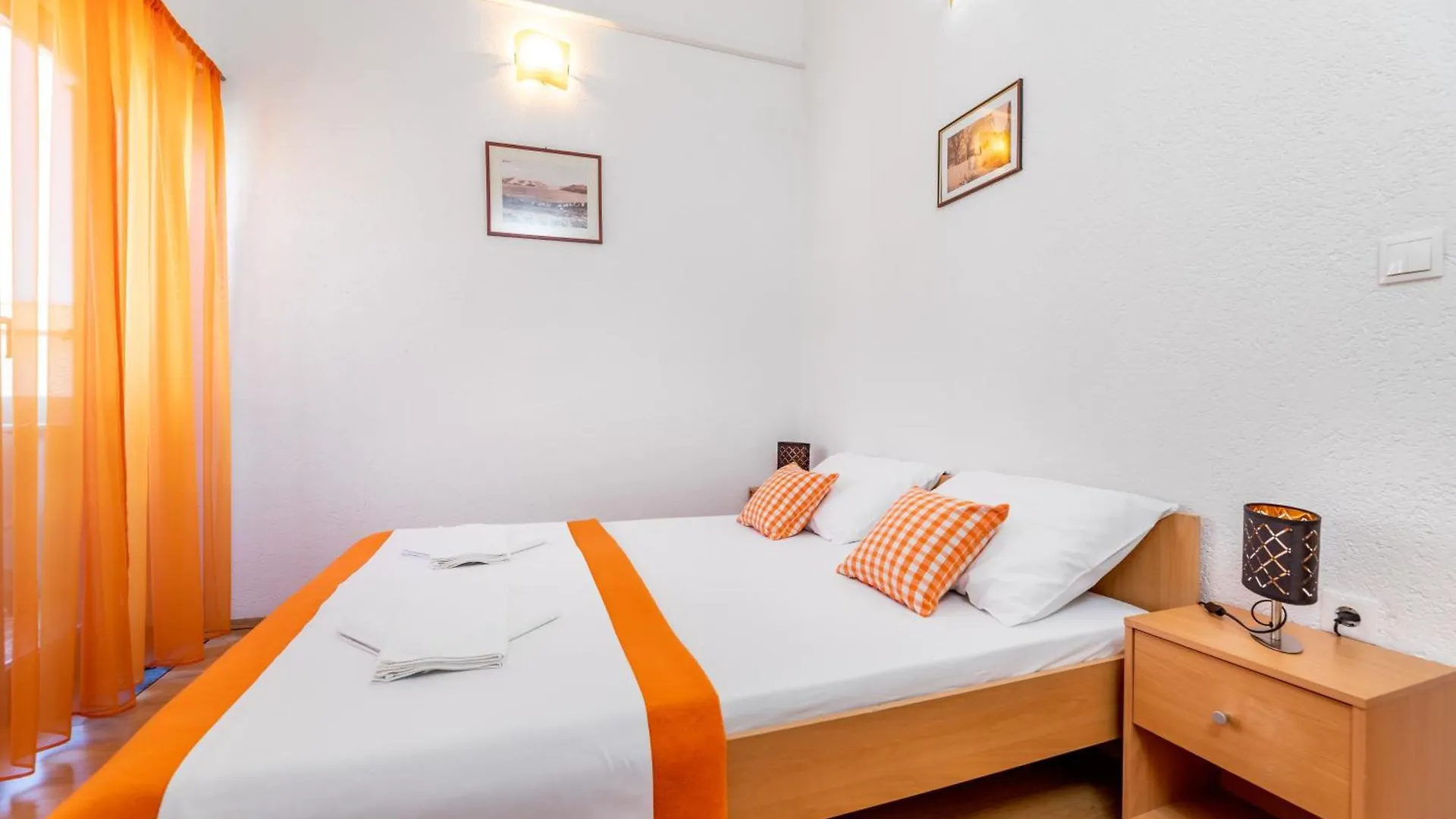 Apartments Mikulina Baška